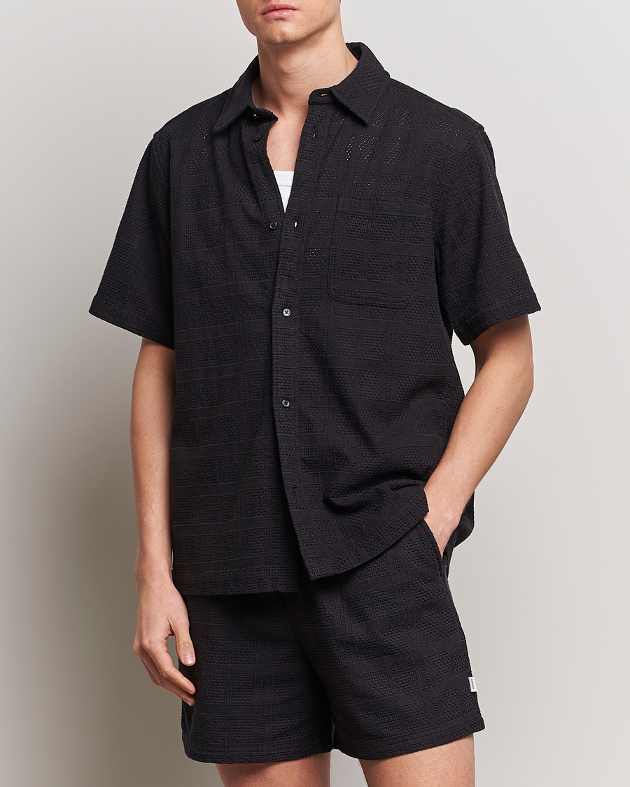 Herr | Kortärmade skjortor | LES DEUX | Charlie Short Sleeve Knitted Shirt Black