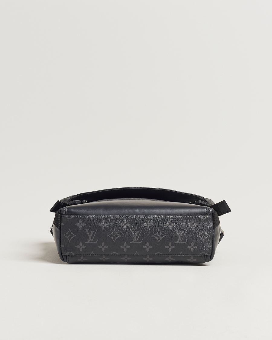 Herren | Louis Vuitton Pre-Owned Messenger Voyager PM Bag Monogram Eclipse | Louis Vuitton Pre-Owned | Messenger Voyager PM Bag Monogram Eclipse