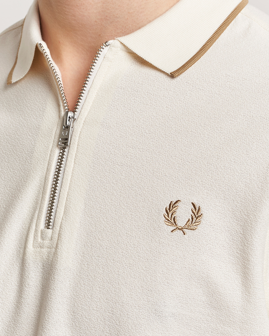 Herren | Poloshirts | Fred Perry | Crépe Half Zip Polo Ecru