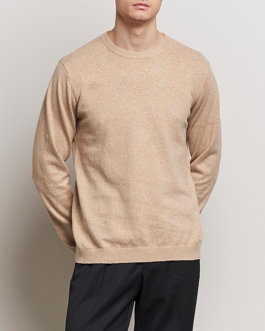 Men | Sweaters & Knitwear | A Day\'s March | Alagon Cotton/Linen Crew Khaki