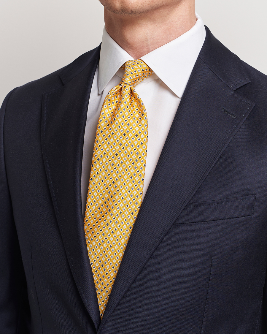 Herren | E. Marinella 3-Fold Printed Silk Tie Yellow | E. Marinella | 3-Fold Printed Silk Tie Yellow