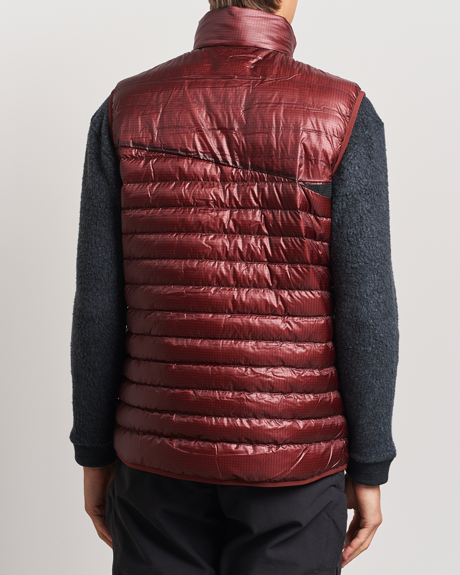 Herren | Jacken | Klättermusen | Lopt Lightweight Down Vest Madder Red