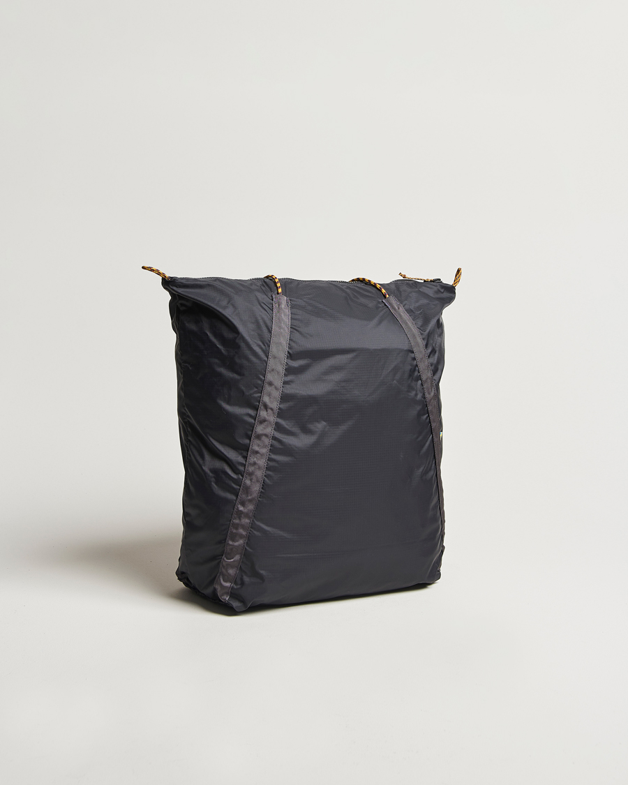 Herren | Taschen | Klättermusen | KlättermusenGebo 23L Lightweight TotebagRaven