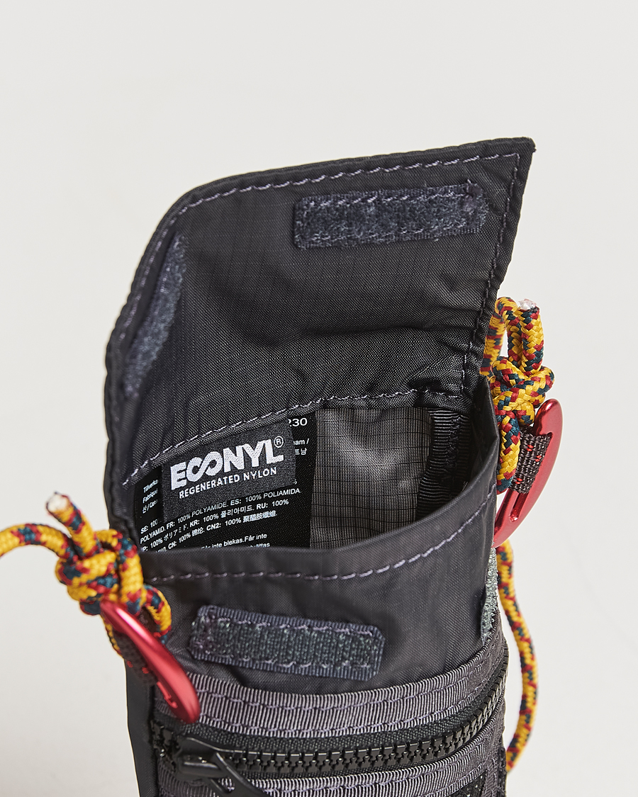 Herren | Klättermusen Algir Lanyard Pocket Bag Raven | Klättermusen | Algir Lanyard Pocket Bag Raven