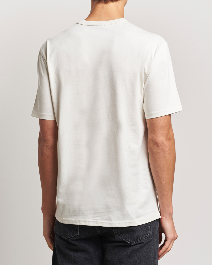 Herren | T-Shirts | Belstaff | Centenary Patch T-Shirt Chalk