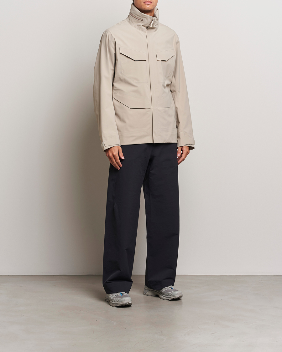 Herren | Jacken | Arc'teryx Veilance | GORE-TEX Field Jacket Rune