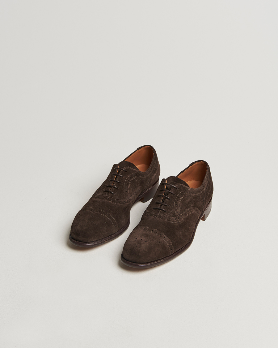 Herren | Sanders Moorgate Suede Semi Brogue Chocolate | Sanders | Moorgate Suede Semi Brogue Chocolate