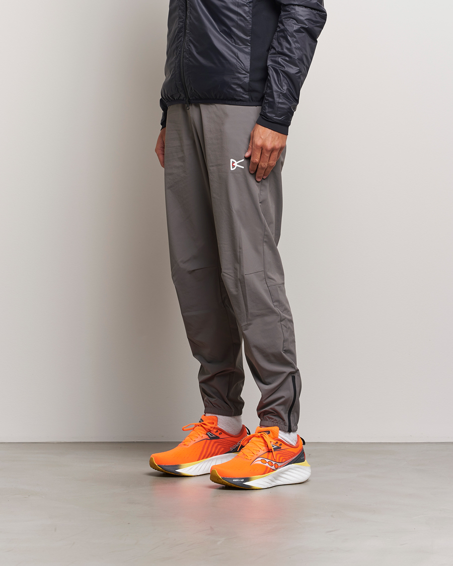 Herren | Saucony Triumph 22 Running Sneakers Spice/Canary | Saucony | Triumph 22 Running Sneakers Spice/Canary