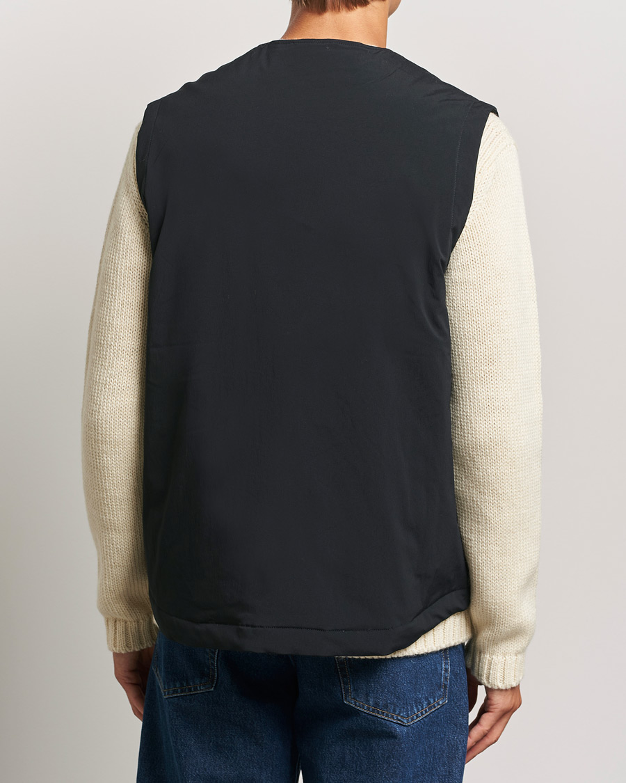 Herren | Jacken | J.Lindeberg | Cain Primaloft Padded Vest Black