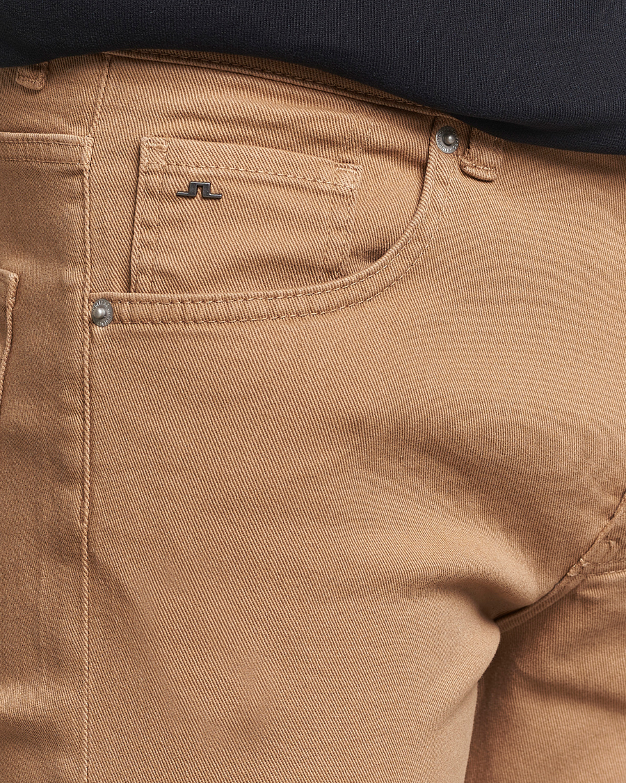 Herren | Hosen | J.Lindeberg | Jay Solid Twill Stretch Jeans Tiger Brown