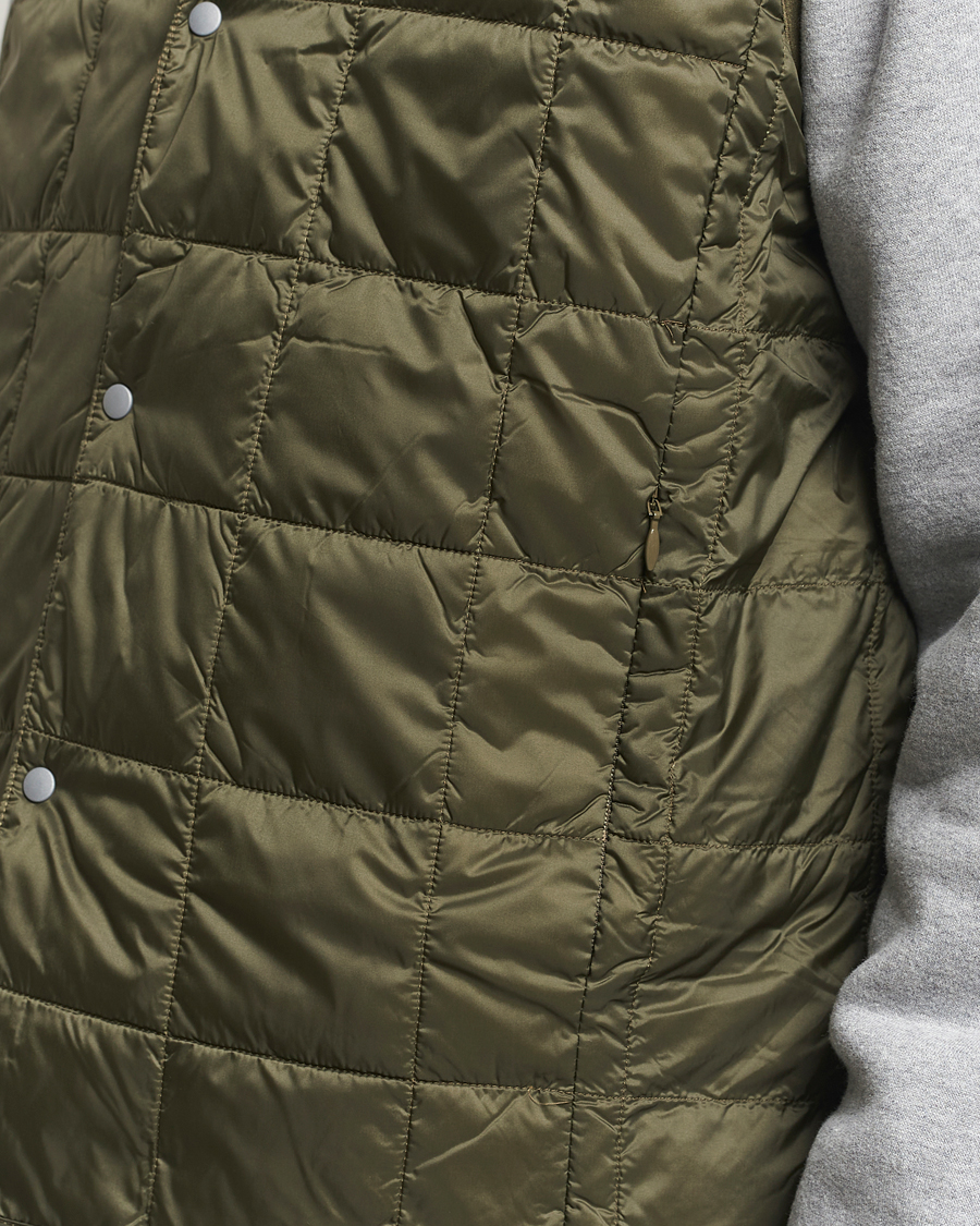 Herren | Jacken | TAION | V-Neck Lightweight Down Vest Dark Olive