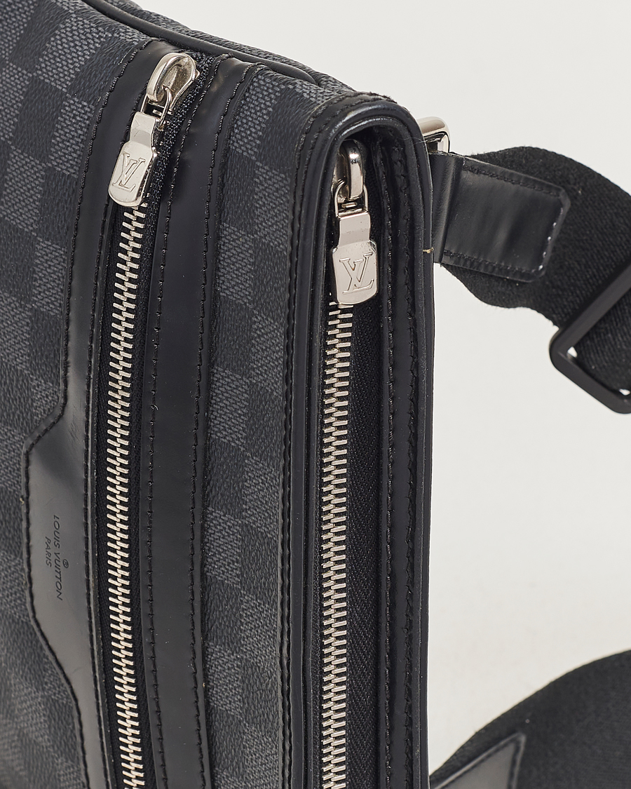 Herren | Louis Vuitton Pre-Owned Thomas Messenger Bag Damier Graphite | Louis Vuitton Pre-Owned | Thomas Messenger Bag Damier Graphite