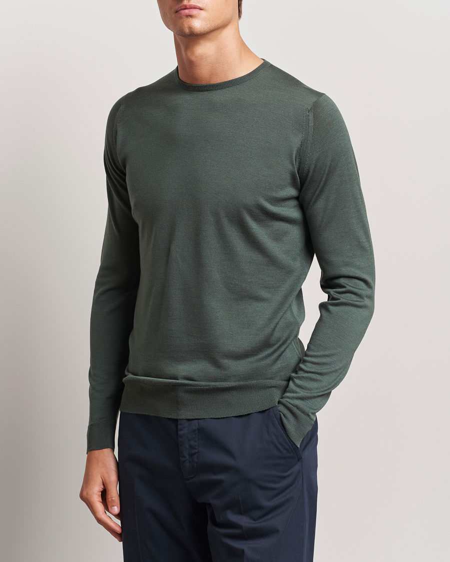 Herren | Pullover | John Smedley | Lundy Extra Fine Merino Crew Neck Highland Green