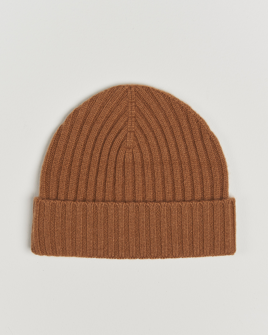 Herren | Amanda Christensen Rib Knitted Cashmere Cap Nougat | Amanda Christensen | Rib Knitted Cashmere Cap Nougat