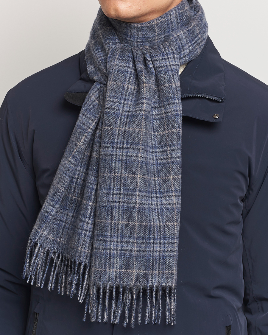 Herren | Amanda Christensen Merino Wool Glencheck Scarf Blue | Amanda Christensen | Merino Wool Glencheck Scarf Blue