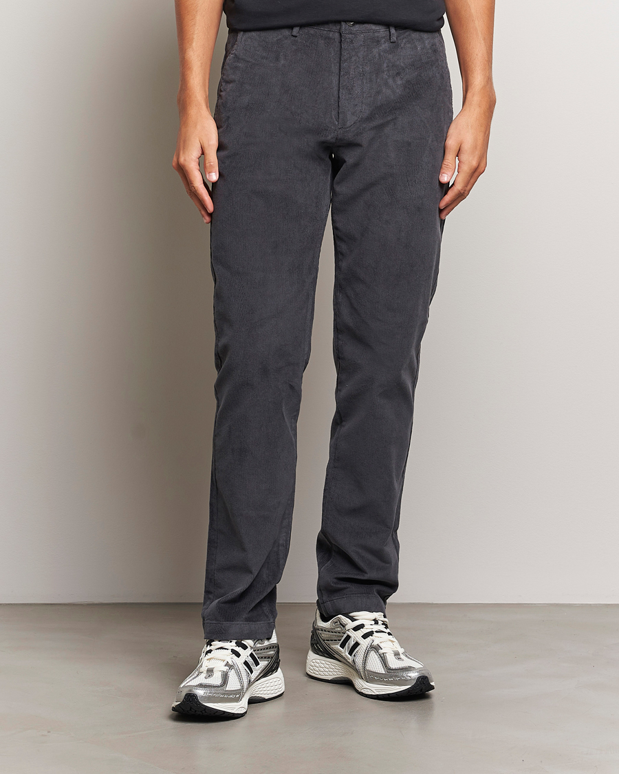 Herren | Hosen | Dockers | Slim Cotton Corduroy Chino Asphalt