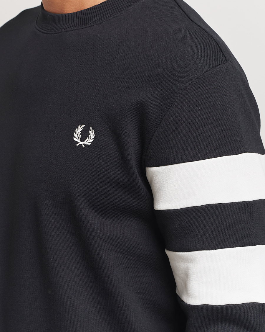 Herren | Pullover | Fred Perry | Tipped Sleeve Crew Neck Sweatshirt Black