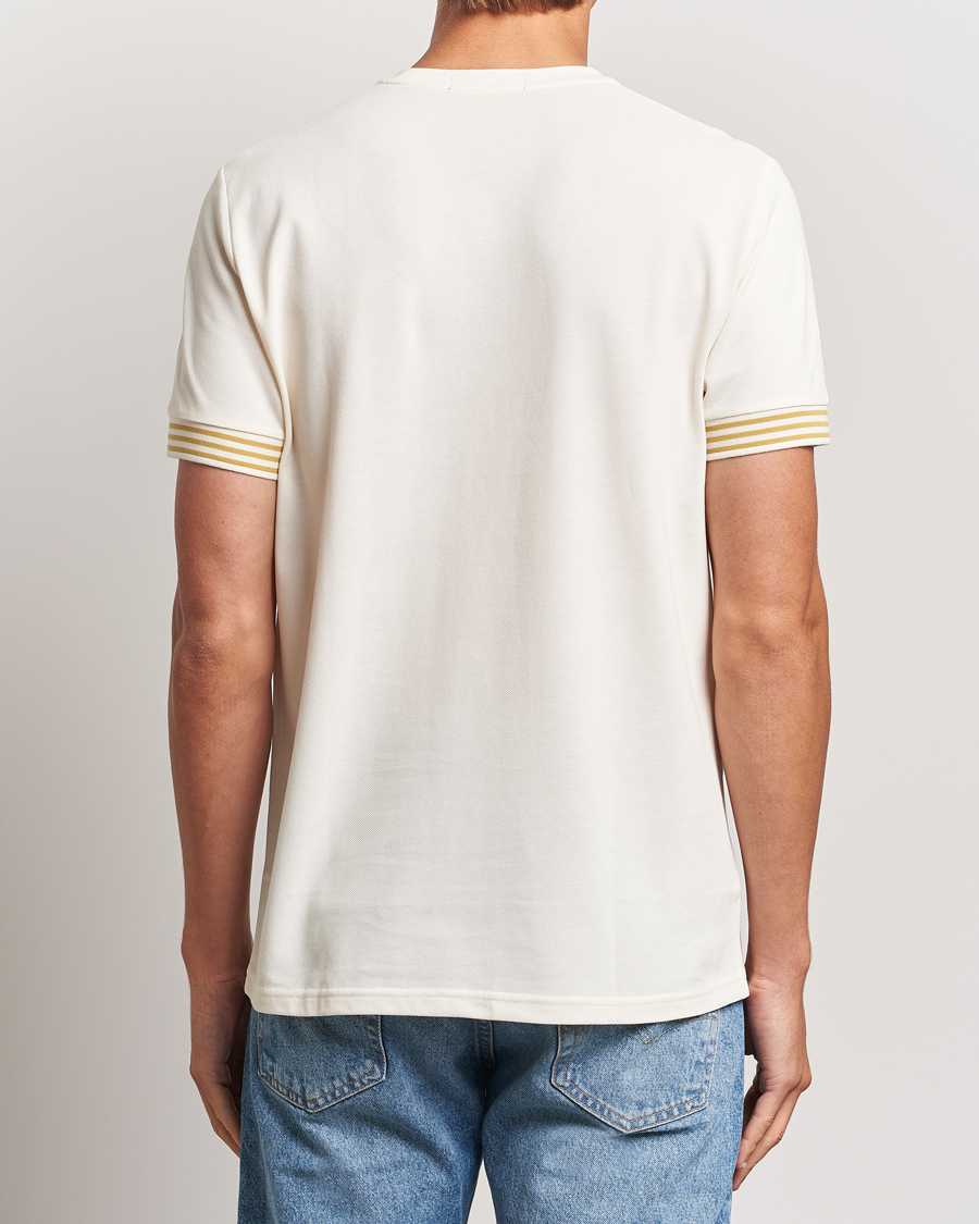 Herren | T-Shirts | Fred Perry | Striped Cuff Crew Neck T-Shirt Ecru