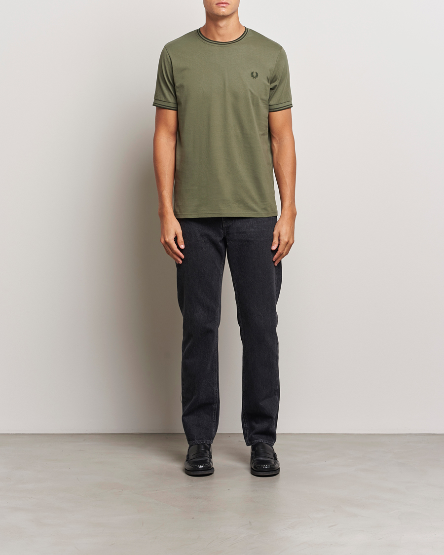 Herren | T-Shirts | Fred Perry | Twin Tipped T-Shirt Laurel Green