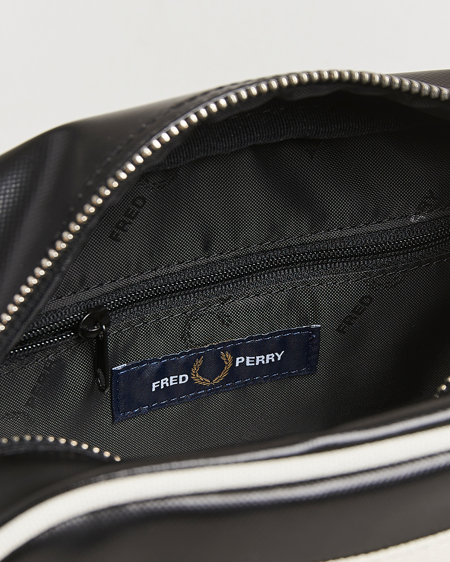 Herren | Fred Perry Classic Washbag Black/Ecru | Fred Perry | Classic Washbag Black/Ecru