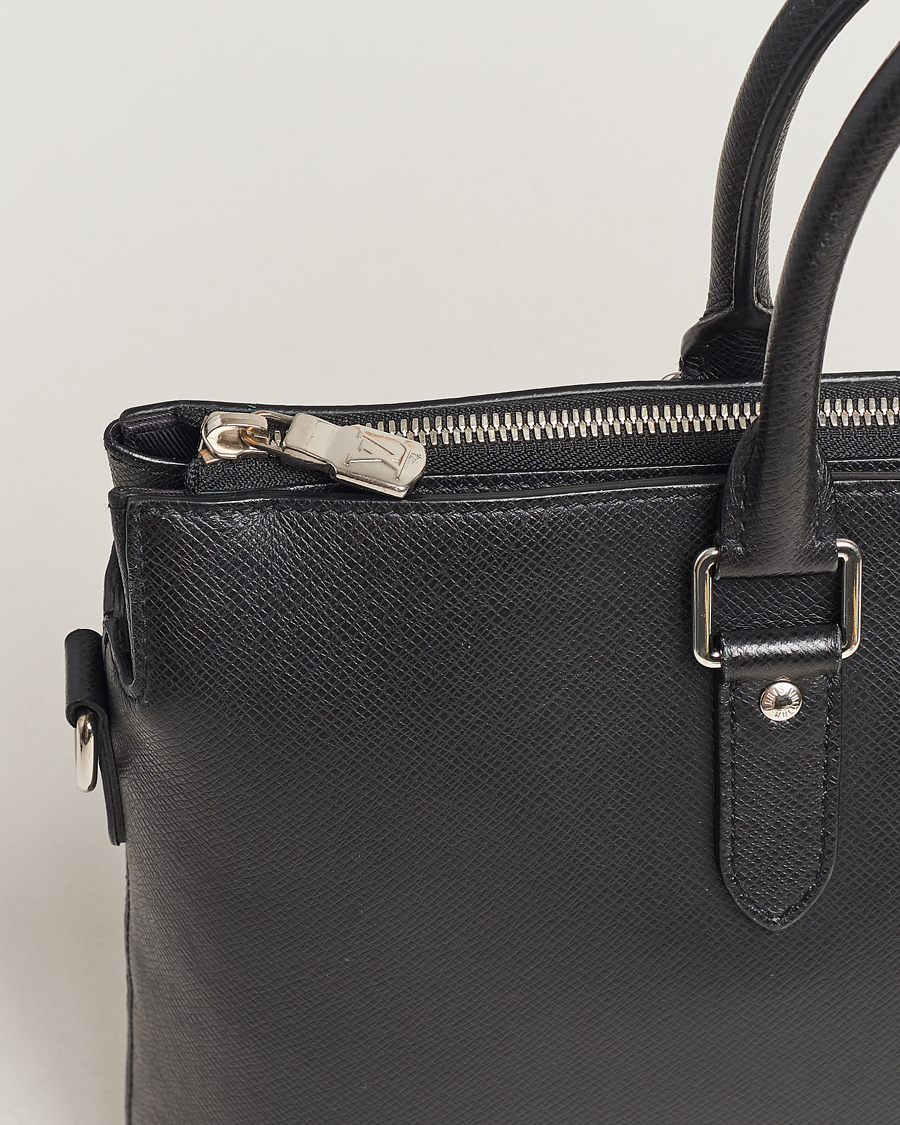 Herren | Louis Vuitton Pre-Owned Anton Brief Taiga Noir Silver | Louis Vuitton Pre-Owned | Anton Brief Taiga Noir Silver