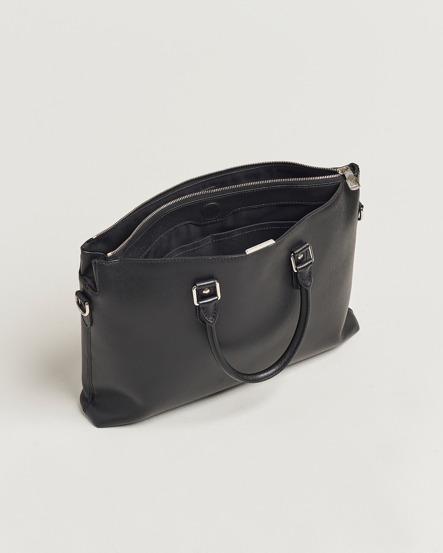 Herren | Louis Vuitton Pre-Owned Anton Brief Taiga Noir Silver | Louis Vuitton Pre-Owned | Anton Brief Taiga Noir Silver