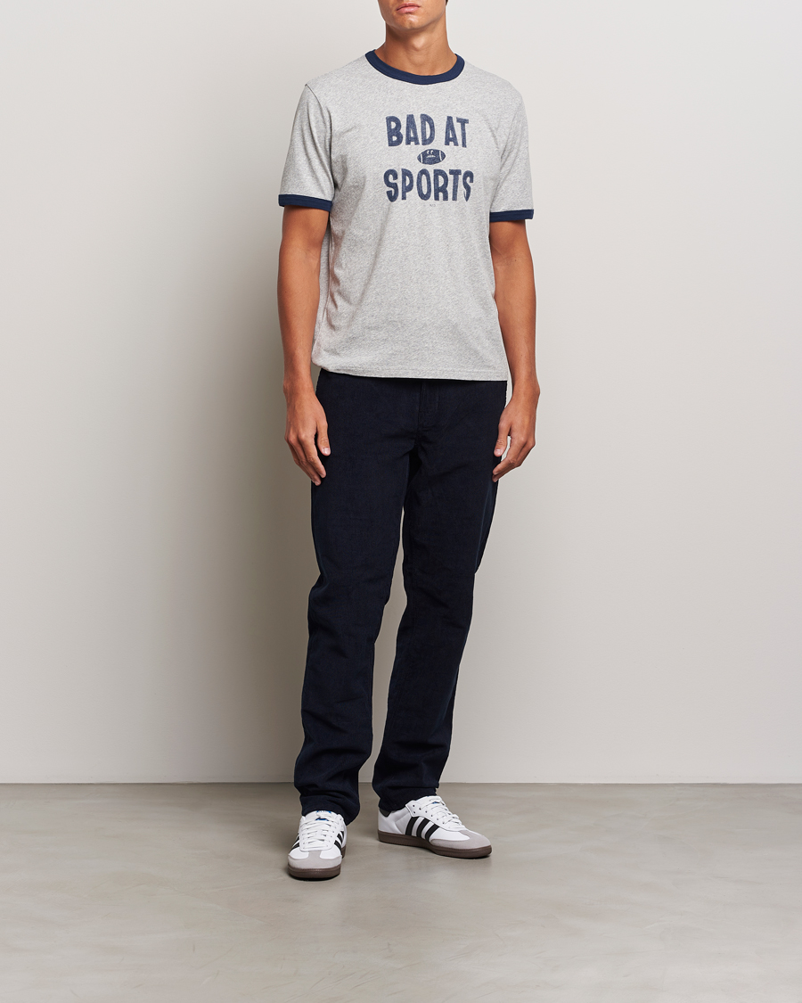 Herren | T-Shirts | Nudie Jeans | Ricky Bad At Sport T-Shirt Grey Melange