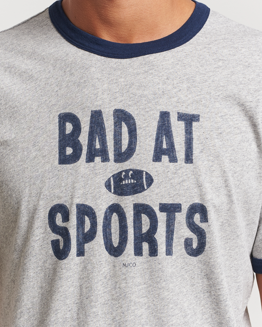 Herren | T-Shirts | Nudie Jeans | Ricky Bad At Sport T-Shirt Grey Melange