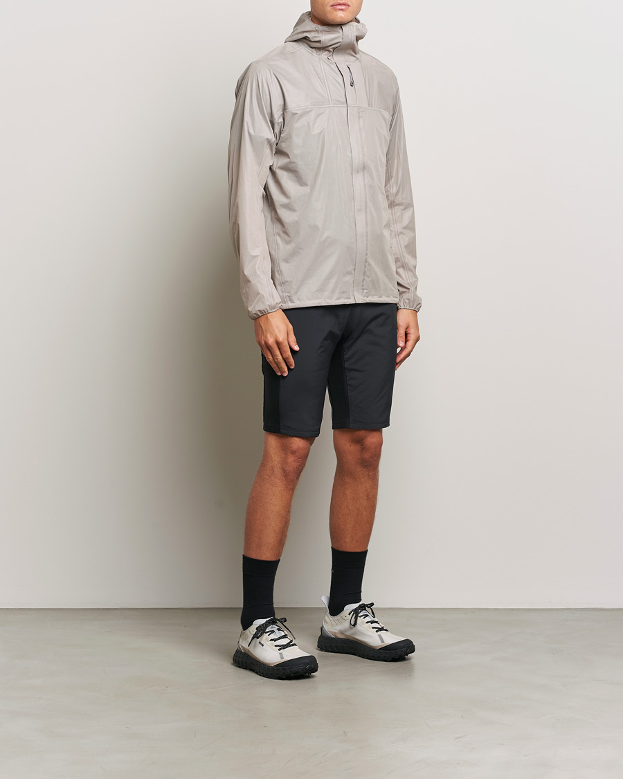 Herren | Shorts | Houdini | Moonwalk Primaloft Padded Shorts True Black