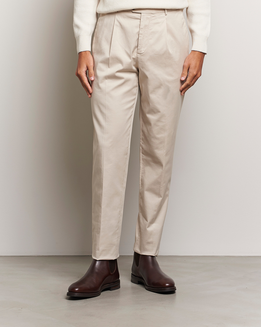 Herren | Hosen | Brunello Cucinelli | Slim Fit Pleated Trousers Light Beige