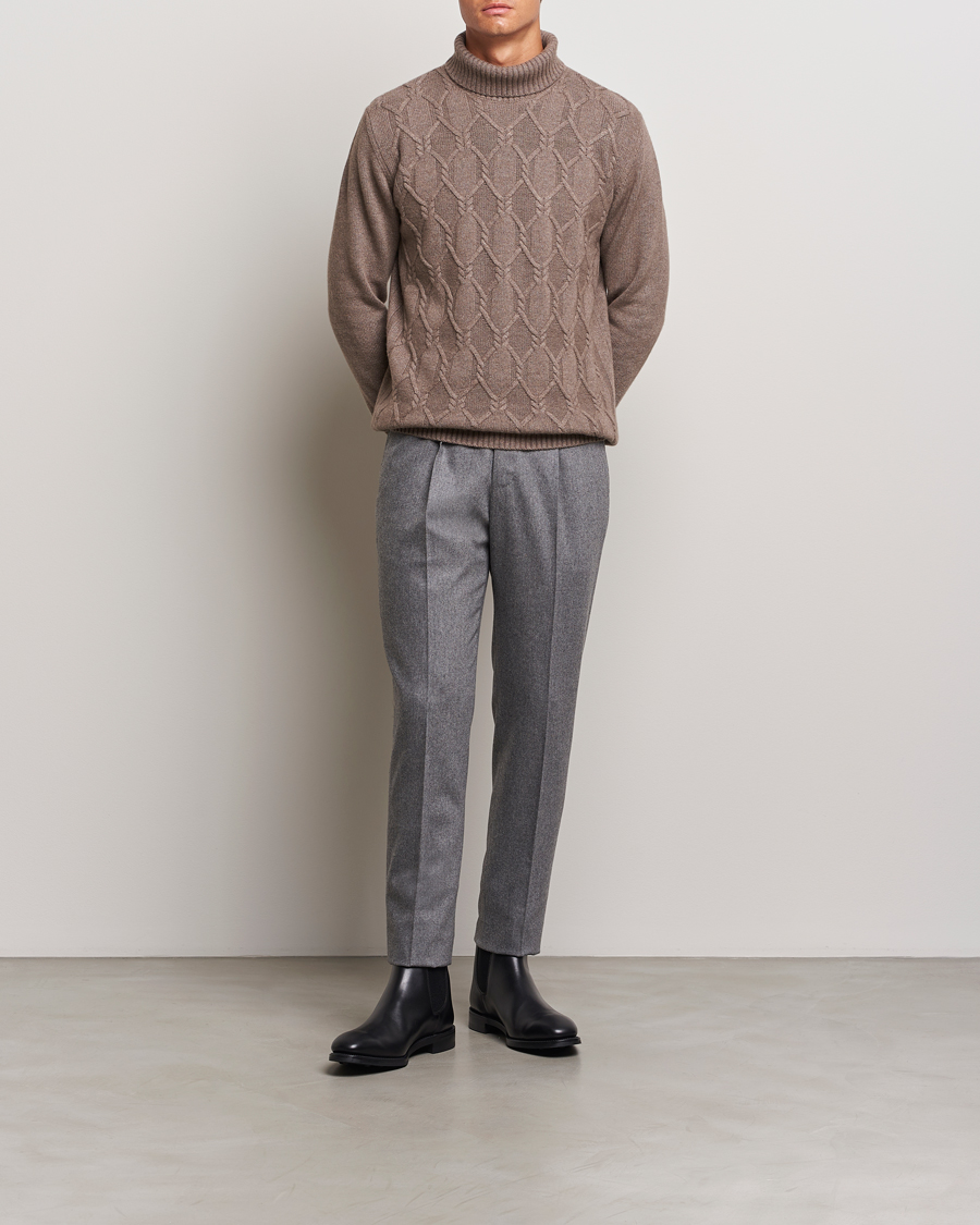 Herren | Pullover | Oscar Jacobson | Salomon Heavy Knitted Cable Rollneck Light Brown