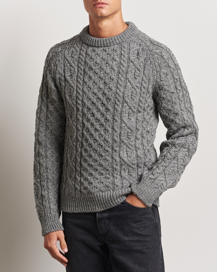 Herren | Pullover | Peregrine | Hudson Wool Aran Knitted Jumper Steel