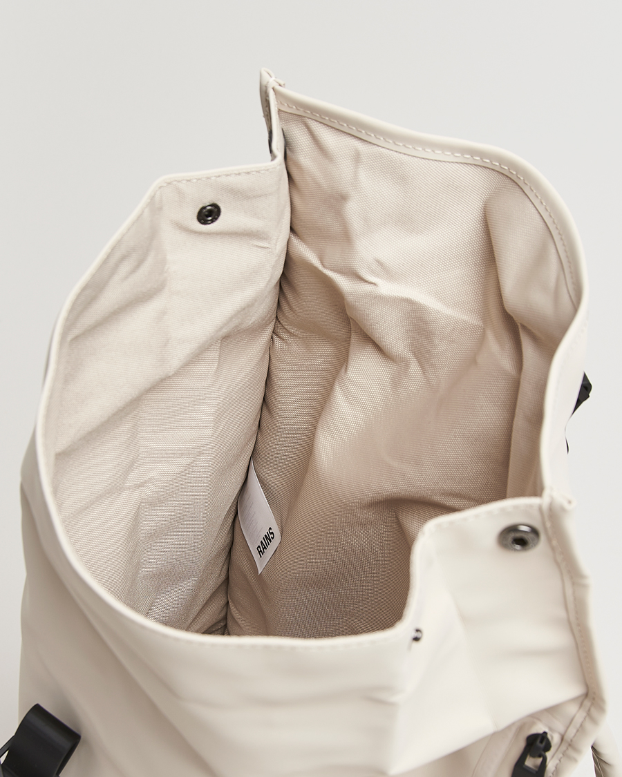Herren | RAINS Rolltop Rucksack Dune | RAINS | Rolltop Rucksack Dune