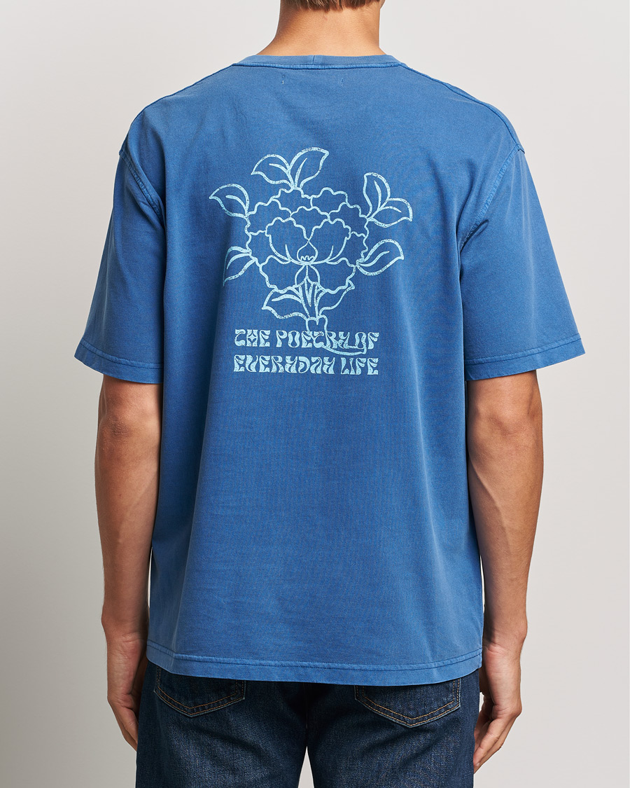 Herren | T-Shirts | Samsøe Samsøe | Poetry Printed T-Shirt True Navy Lotus