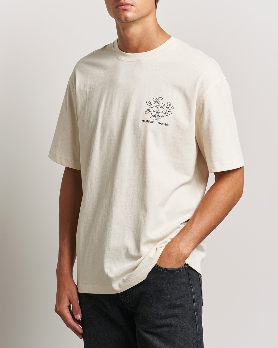 Herren | T-Shirts | Samsøe Samsøe | Poetry Printed T-Shirt Neutral Lotus