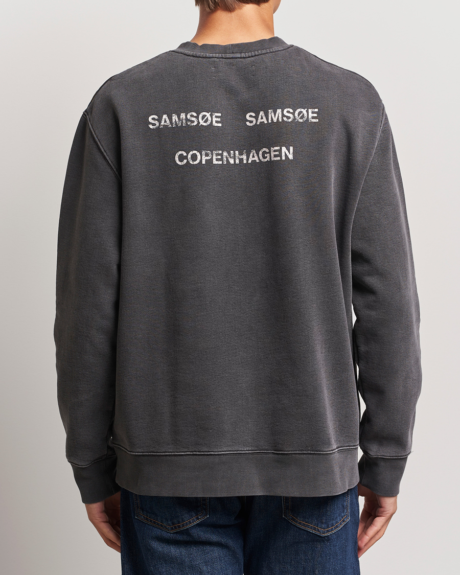 Herren | Pullover | Samsøe Samsøe | Poetry Printed Crew Neck Sweatshirt Black Balance
