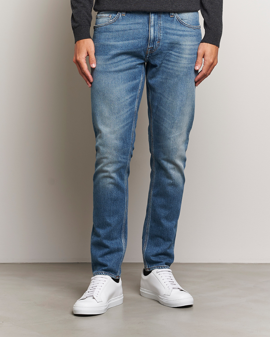 Herren | Jeans | Tiger of Sweden | Pistolero Stretch Cotton Jeans Medium Blue