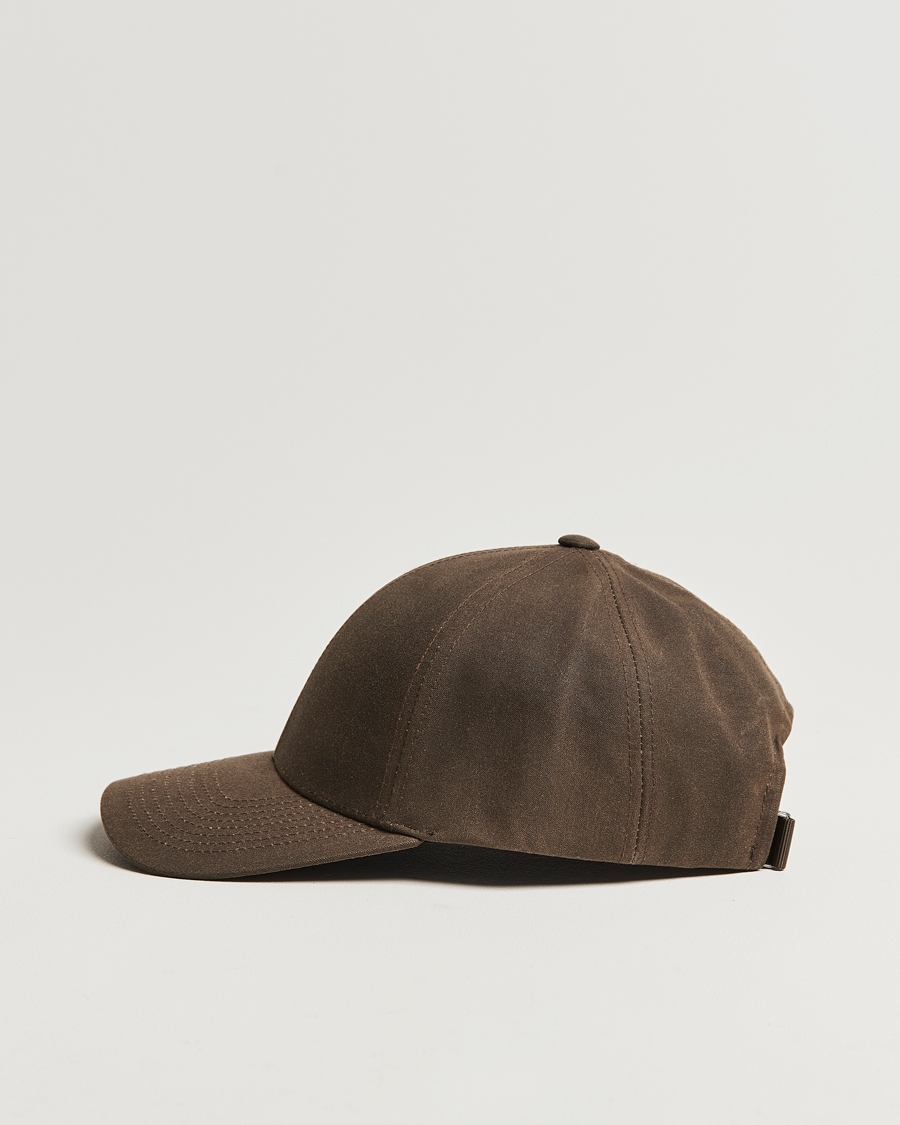Herren | Varsity Headwear Oilskin Baseball Cap Chestnut Brown | Varsity Headwear | Oilskin Baseball Cap Chestnut Brown