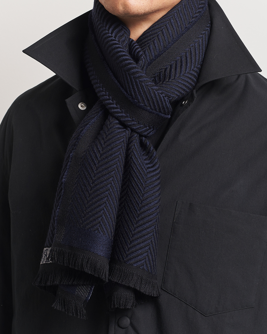 Herren | Giorgio Armani Wool Chevron Scarf Navy | Giorgio Armani | Wool Chevron Scarf Navy