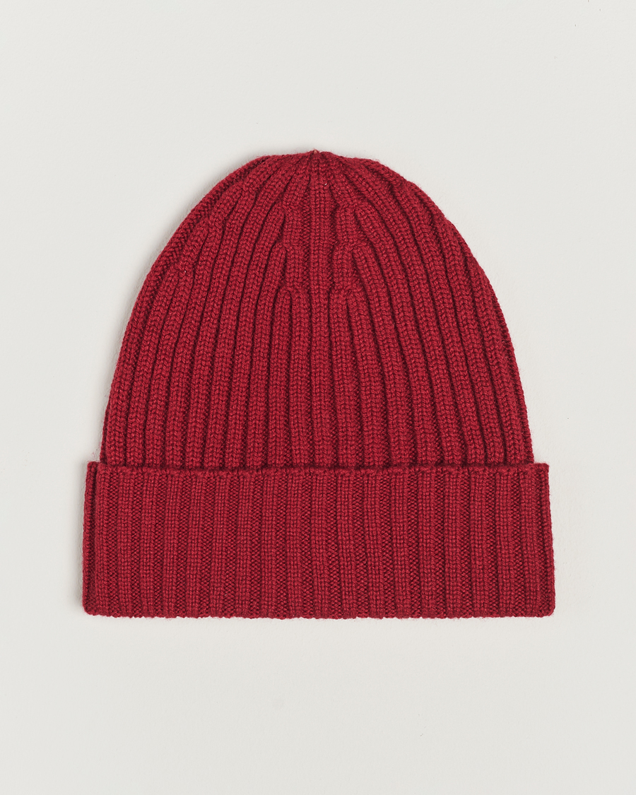 Herren | Piacenza Cashmere Ribbed Cashmere Beanie Burgundy | Piacenza Cashmere | Ribbed Cashmere Beanie Burgundy
