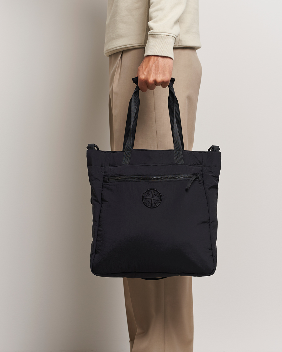 Herren | Stone Island Nylon Metal Totebag Black | Stone Island | Nylon Metal Totebag Black