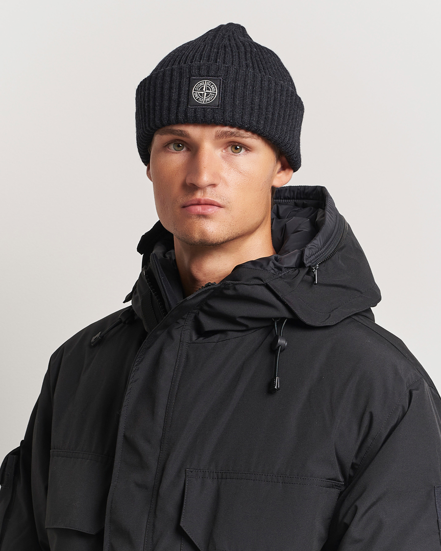 Herren | Stone Island Full Rib Wool Beanie Melange Charcoal | Stone Island | Full Rib Wool Beanie Melange Charcoal