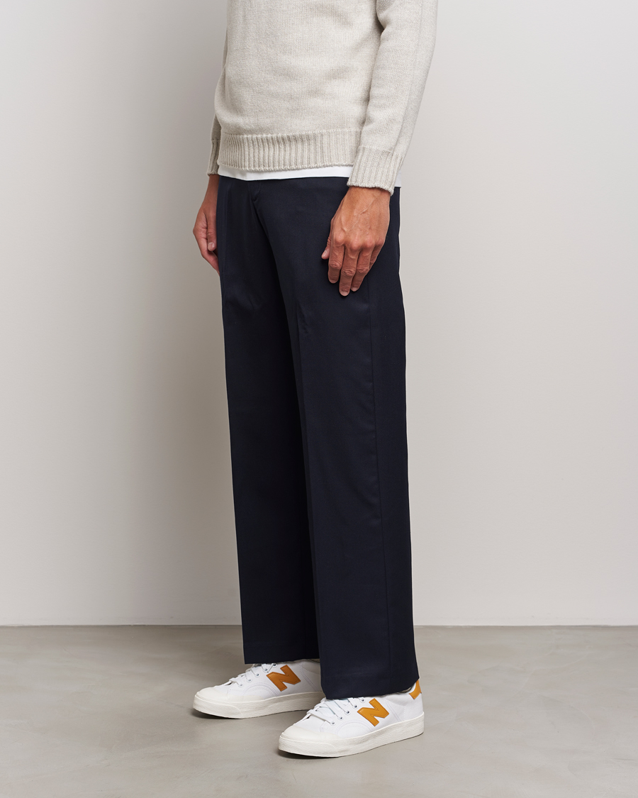 Herren | New Balance B100 Sneakers White/Yellow | New Balance | B100 Sneakers White/Yellow