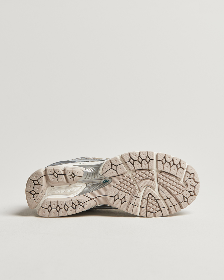 Herren | New Balance 1906 Sneakers Silver Metallic | New Balance | 1906 Sneakers Silver Metallic