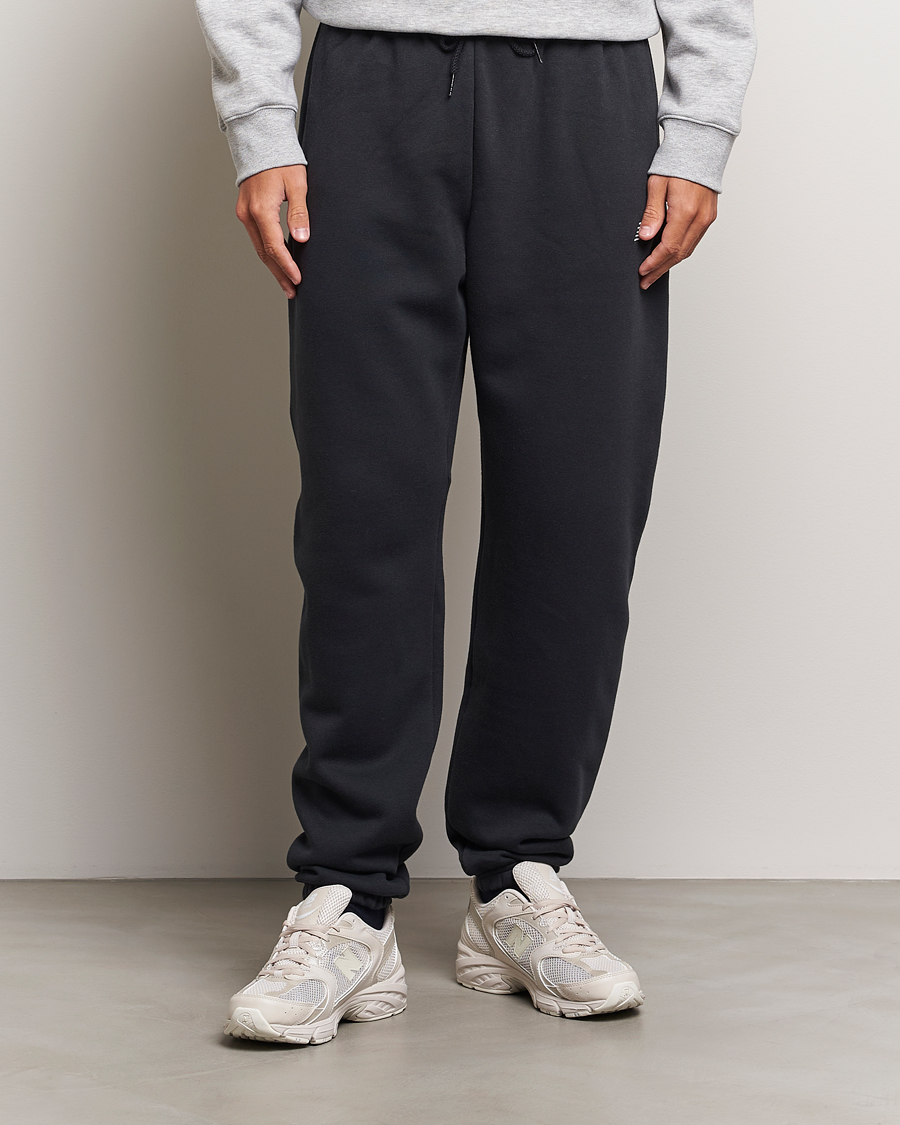 Herren | Hosen | New Balance | Essentials Fleece Sweatpants Black