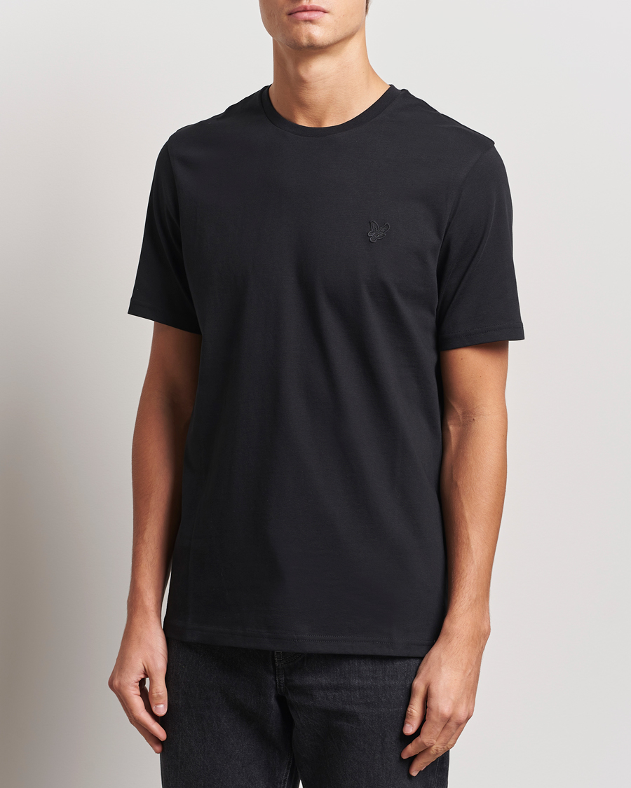 Herren | T-Shirts | Lyle & Scott | Tonal Eagle Crew Neck T-Shirt Jet Black