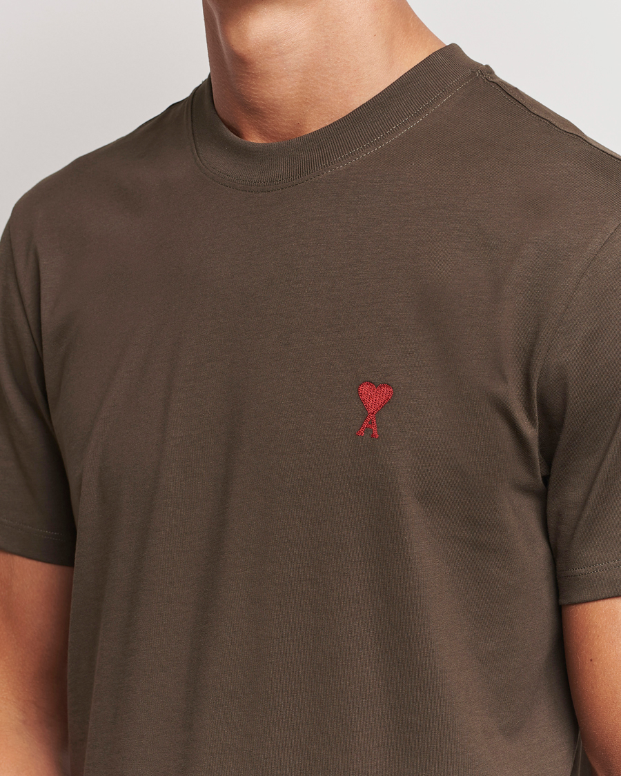 Herren | T-Shirts | AMI | Heart Logo T-Shirt Dark Coffee