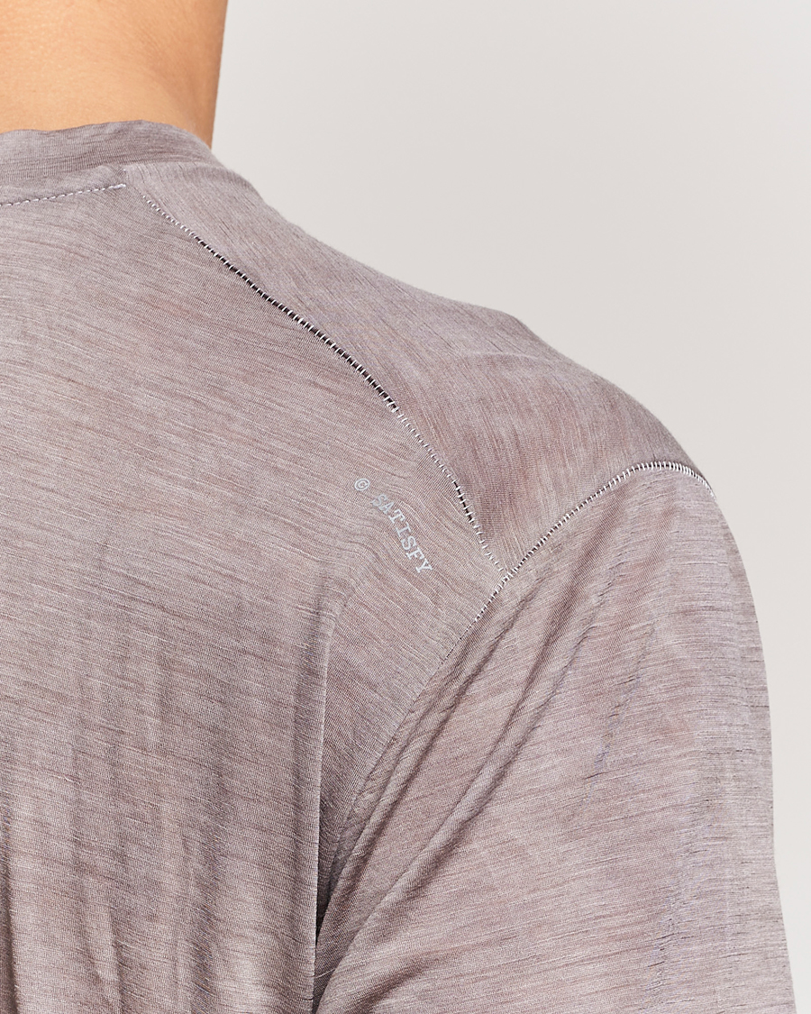 Herren | T-Shirts | Satisfy | CloudMerino T-Shirt Sun Bleached Fallen Rock