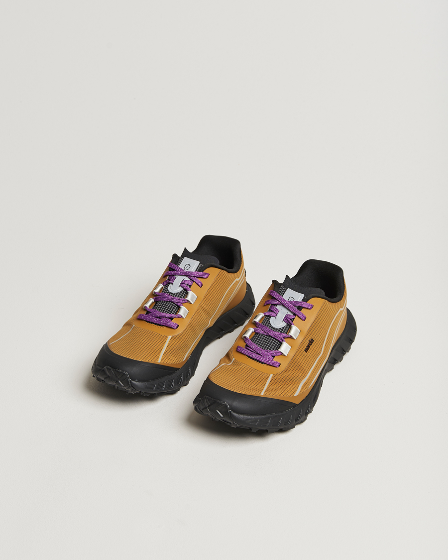 Herren | Norda 002 Running Sneakers Oak | Norda | 002 Running Sneakers Oak