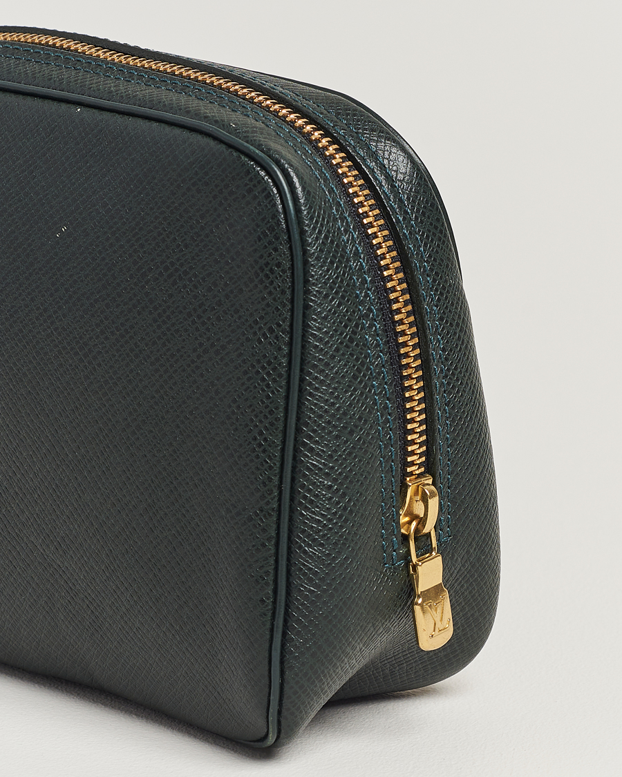 Herren | Louis Vuitton Pre-Owned Pochette Accessoir Washbag Green | Louis Vuitton Pre-Owned | Pochette Accessoir Washbag Green